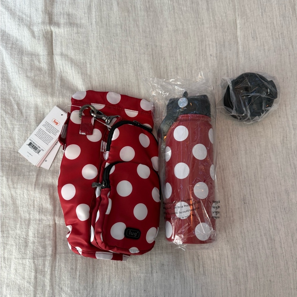 NEW Lug DISNEY Huggie and Chuggie Crossbody Bottle and Holder with Water Bottle